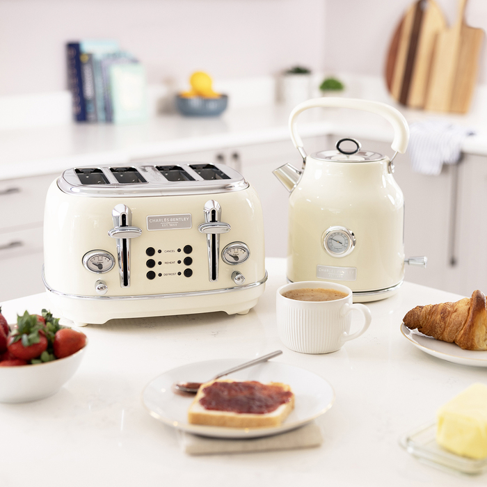 4 Slice Toaster Cream & Chrome