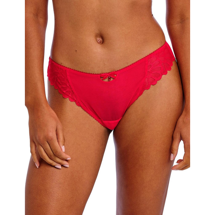 Freya Loveland Brief