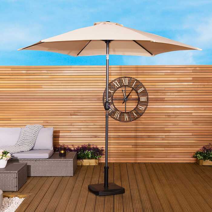 2. 7m Metal Garden Parasol - Beige
