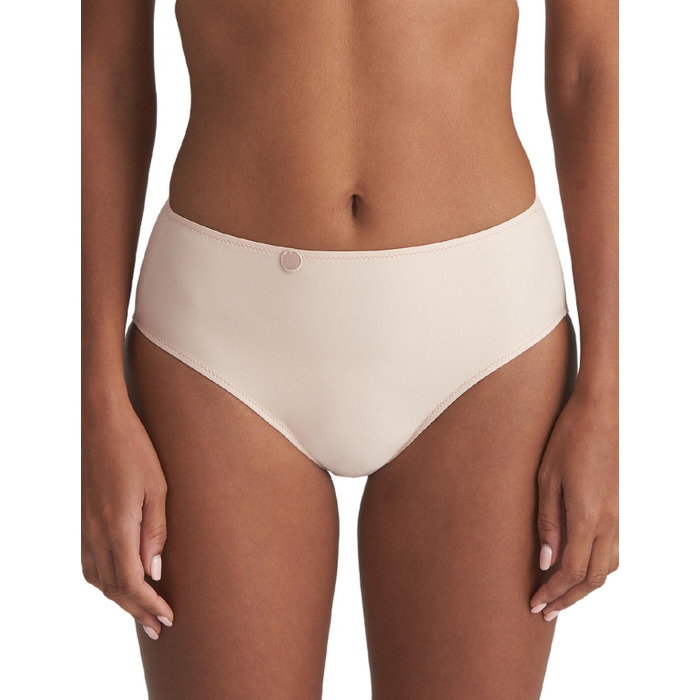 Marie Jo Tom Full Brief