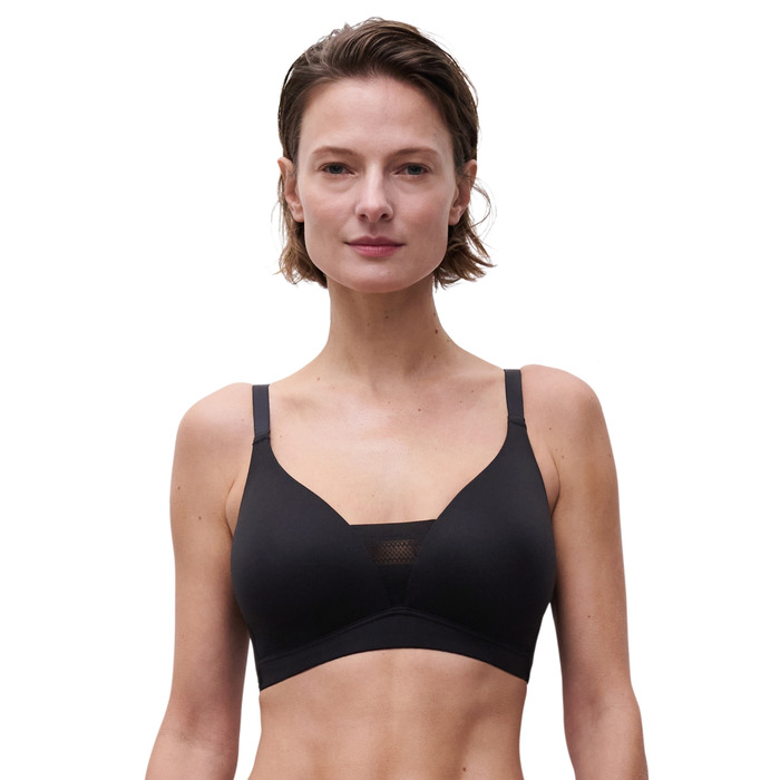 Chantelle Easy Bliss Wirefree T-Shirt Bra - Black - 30C