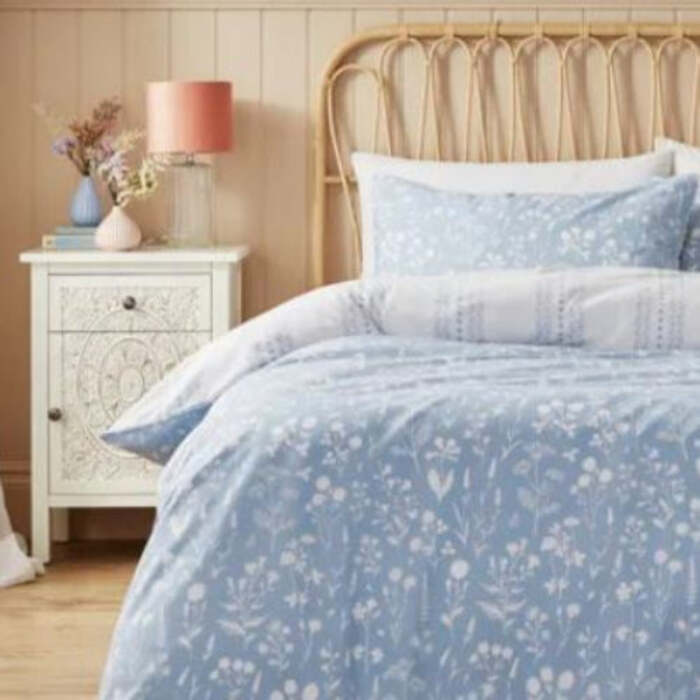 Supersoft Microfibre Blue & White Floral Reversible - Extra Large Single Duvet Cover Set