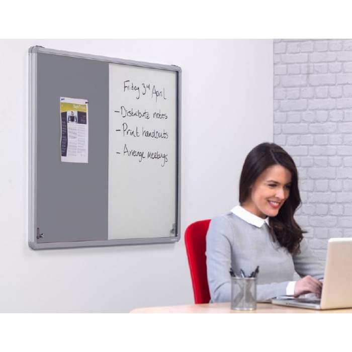 Lockable Combination Whiteboard/Noticeboard
