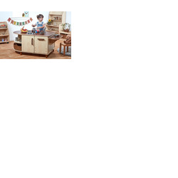 Collaborative Island Kitchen