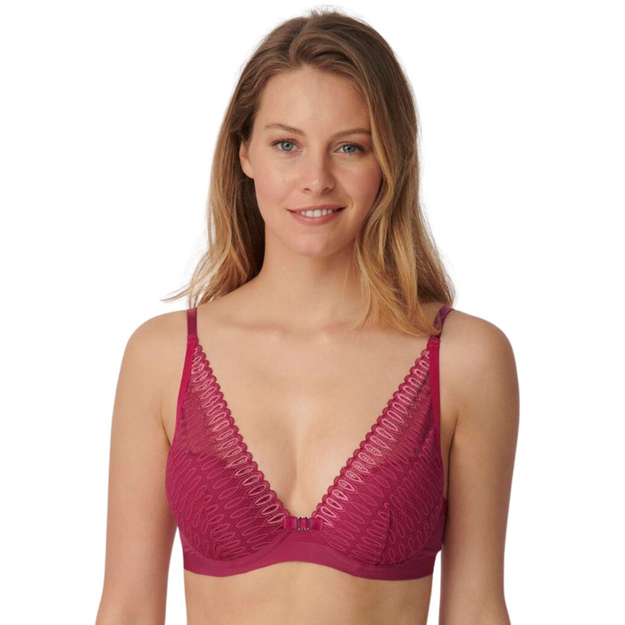Triumph Aura Spotlight High Apex Padded Bra