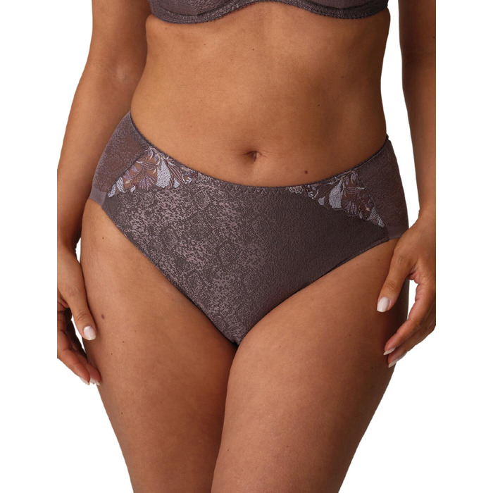 Prima Donna Mohala Full Brief