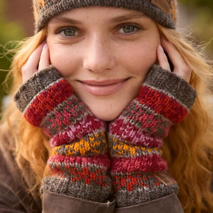 Pachamama Tintagel Handwarmer