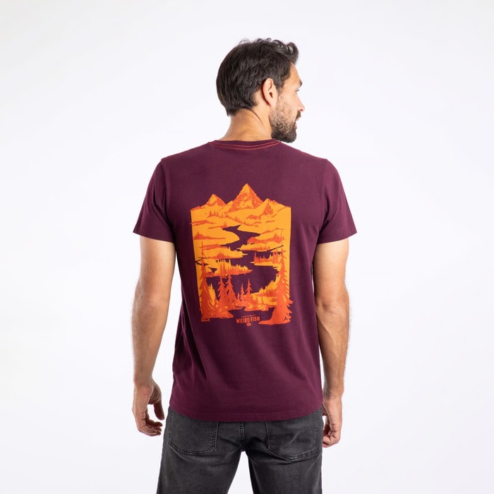 Weird Fish Mountain Valley Graphic T-shirt Aubergine S