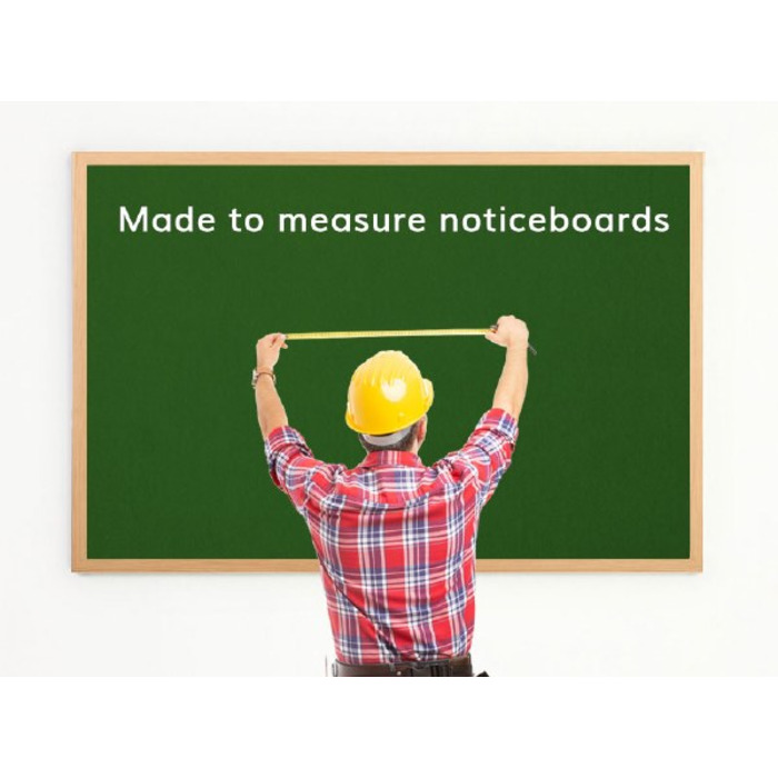 Made to Measure Felt Noticeboard Up to 1200x900mm Green Fabric Oak Frame