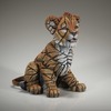 Edge Sculpture Savannah Lion Cub