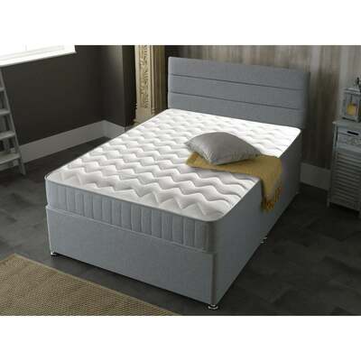 Starlight Beds™ &pipe; Castle Quilted Memory Foam Sprung Mattress - 2ft6 Small Single Mattress (75cm by 190cm)