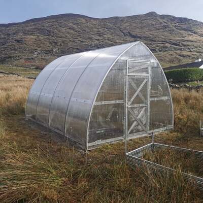 Polytunnel Greenhouse Polycarbonate 6mm Arrow 2.6m Wide
