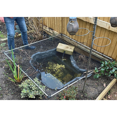 Pond Netting Protect against Herons and Debris