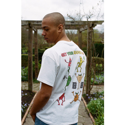 Short Sleeved T-shirt In White With Fruity Ravers Print