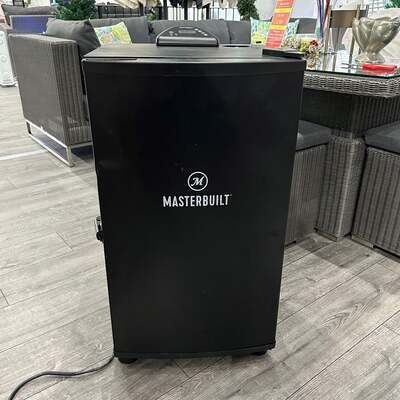 Ex Display Masterbuilt 130B 30 Inch Digital Electric Smoker