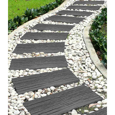 Railroad Tie Stepping Stone Grey