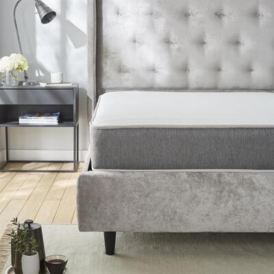 Starlight Beds™ Value Range 9" Deep Comfort Finish Memory Fiber with Spring Mattress - 2ft6 Small Single Mattress (75cm by 190cm)