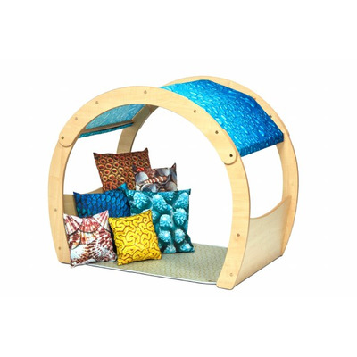 Small Cosy Cove