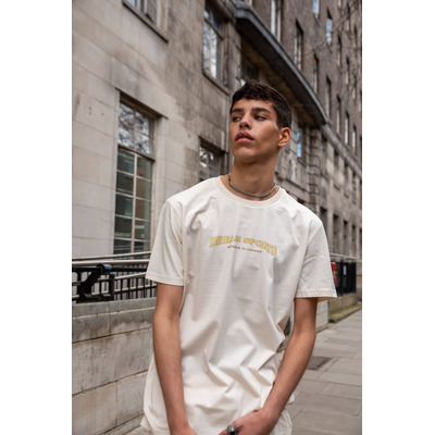 Short Sleeved T-shirt in Natural With Dream Sports Print