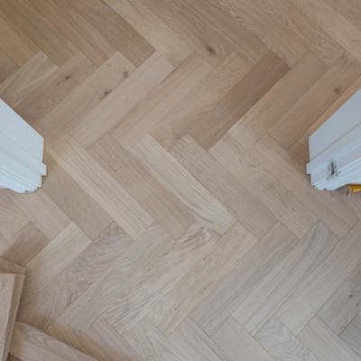 Riviera 14/3 x 90mm Pale Invisible Oak Herringbone Engineered Wood Flooring