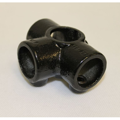 Premium Black Fruit Cage Connector Tee Joiner