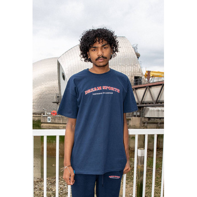 T-Shirt in Navy With Dream Sports Embroidery